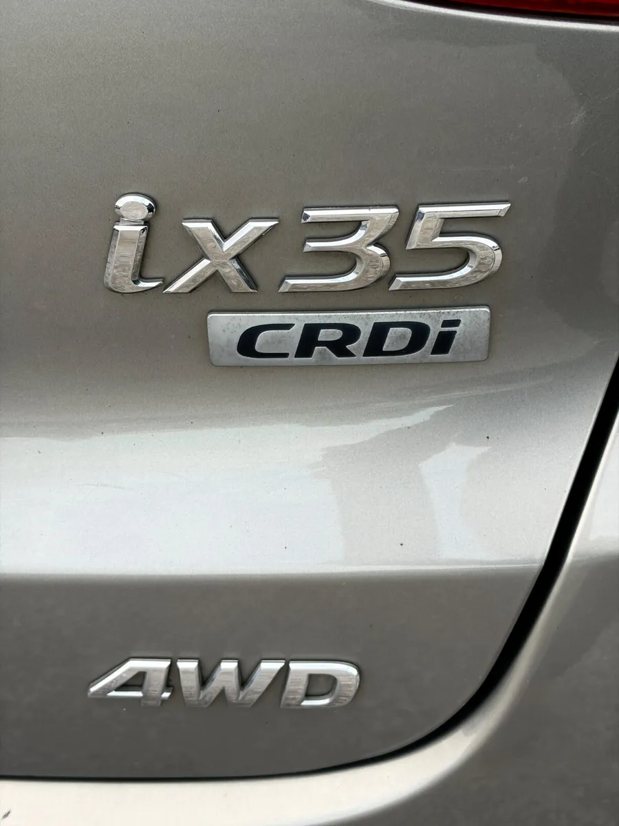 Hyundai ix35 2011 2.0 CRDi new nct 8/27 - Image 5