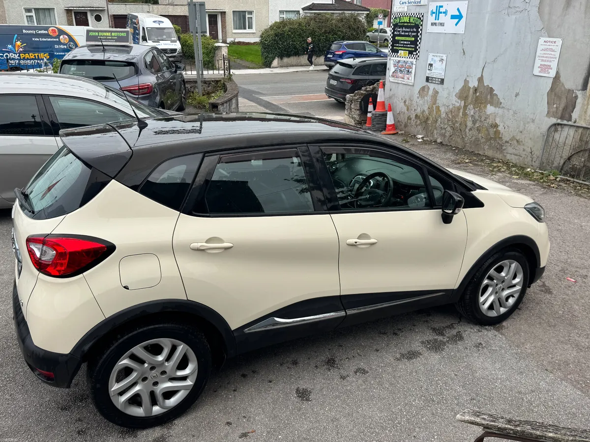 Renault Captur High spec - Image 6