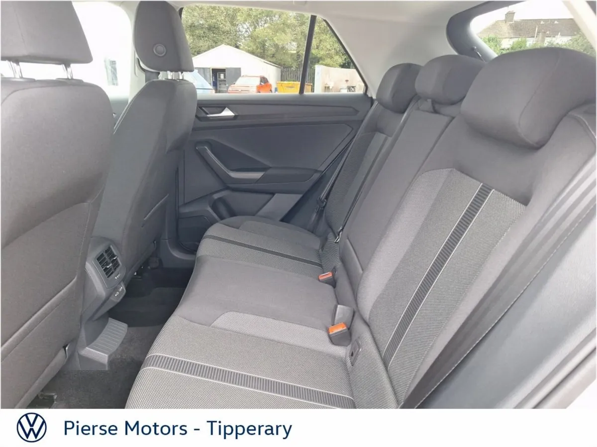 Volkswagen T-Roc T-ROC EDITION 75 2.0TDI M6F 116HP - Image 6