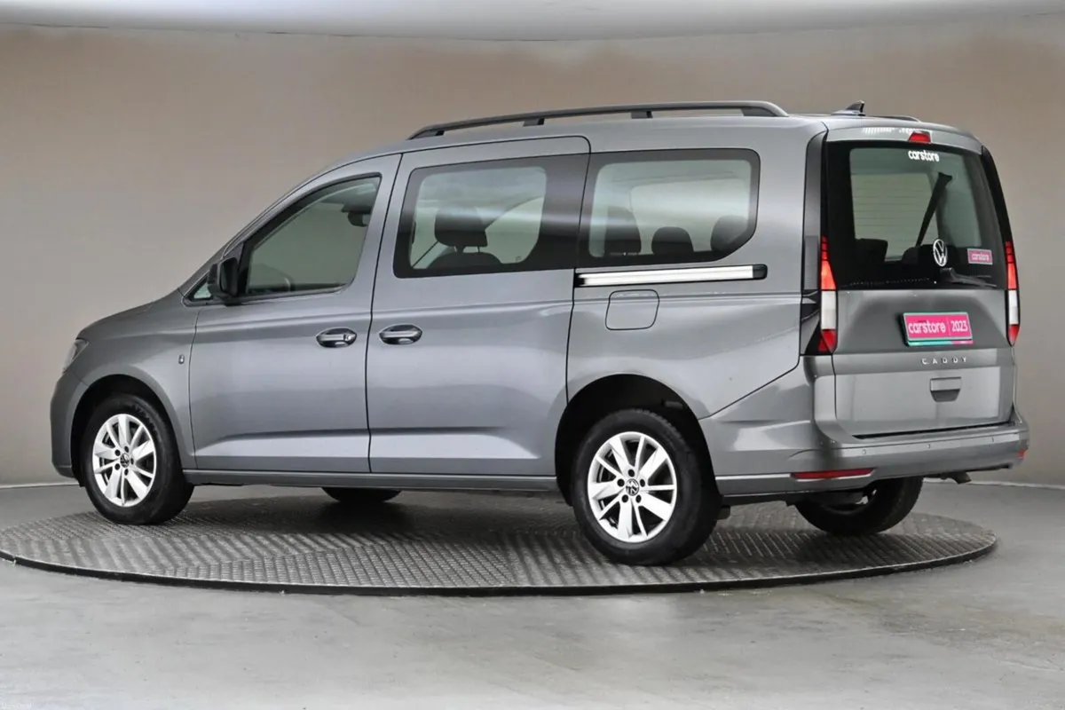 Volkswagen Caddy 2.0 TDI DSG LIFE 122BHP 7SEATS - Image 6