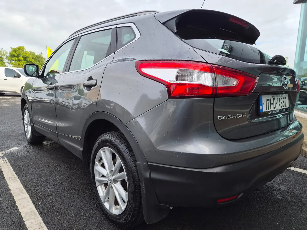 Nissan Qashqai 2017 1.5L Diesel Manual - Image 6