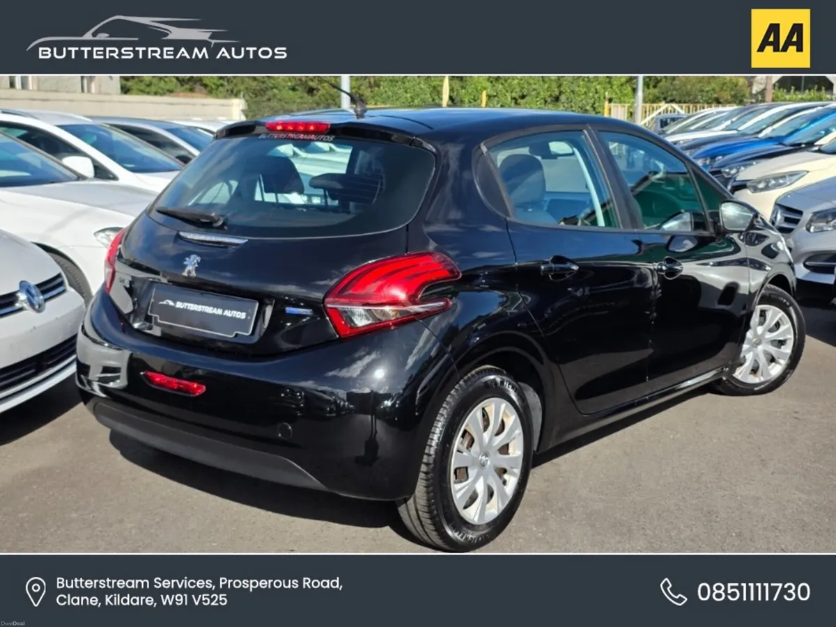 Peugeot 208 1.2 AUTO ONLY 15 K KMS - Image 2