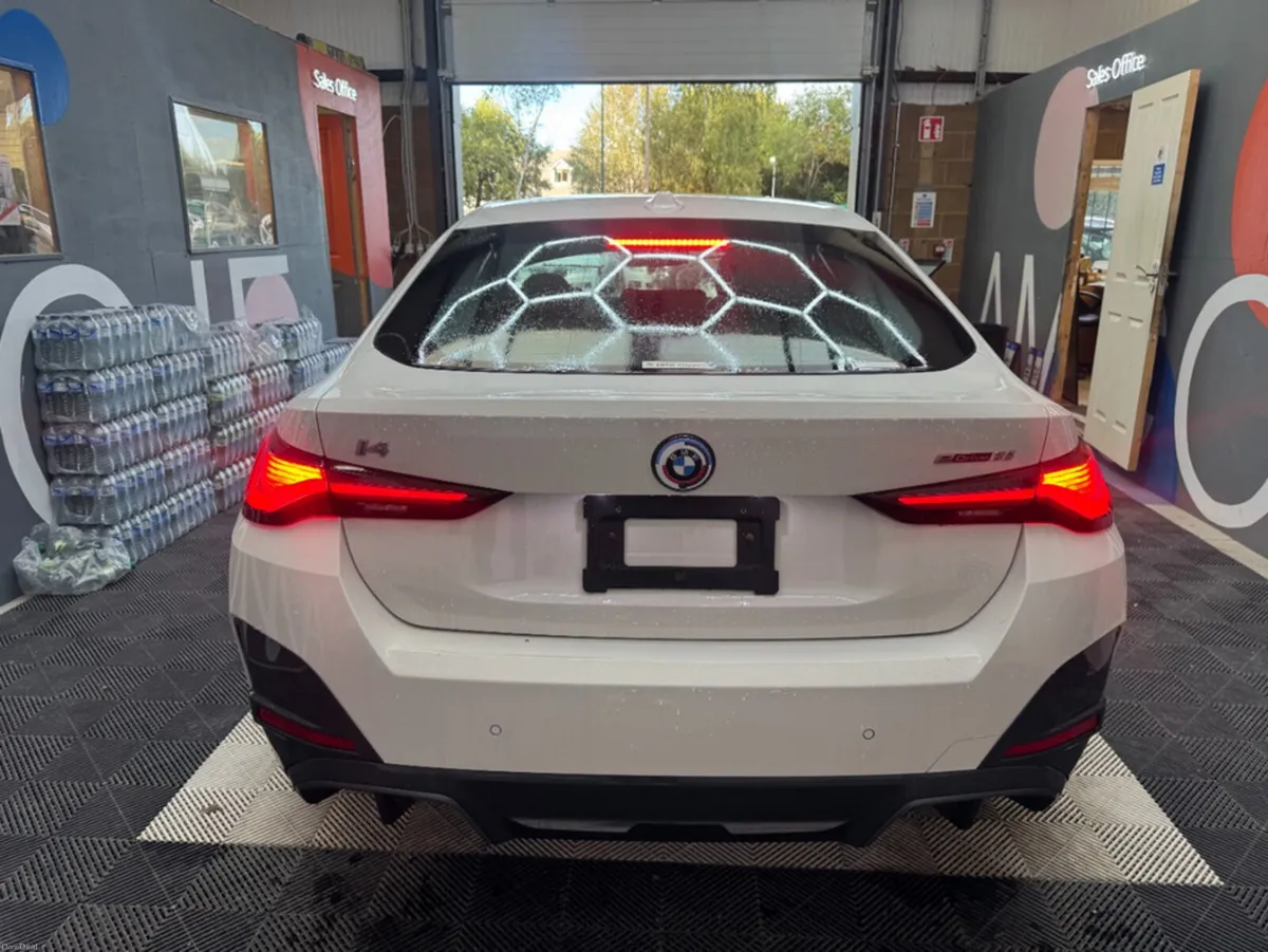 BMW i4 2023 BMW I4 EDRIVE35 M-SPORT AUTOMATIC / PA - Image 4