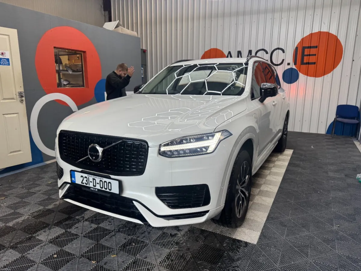 Volvo XC90 2023 VOLVO Xc90 4wd RECHARGE PLUS T8 AW - Image 6
