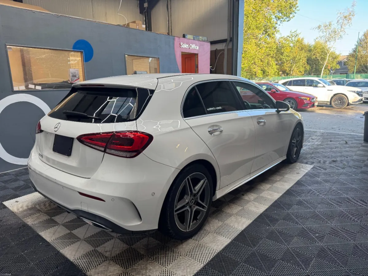 Mercedes-Benz A-Class 2019 MERCEDES-BENZ A180 STYL - Image 3