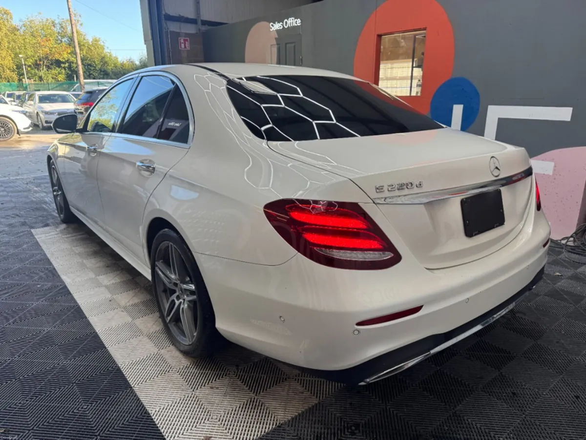 Mercedes-Benz E-Class 2017 MERCEDES-BENZ E220D AVA - Image 5