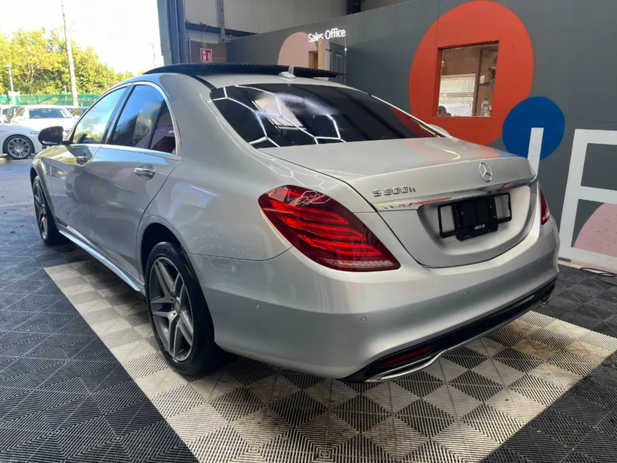 Mercedes-Benz S-Class 2016 MERCEDES-BENZ S300H AMG - Image 5