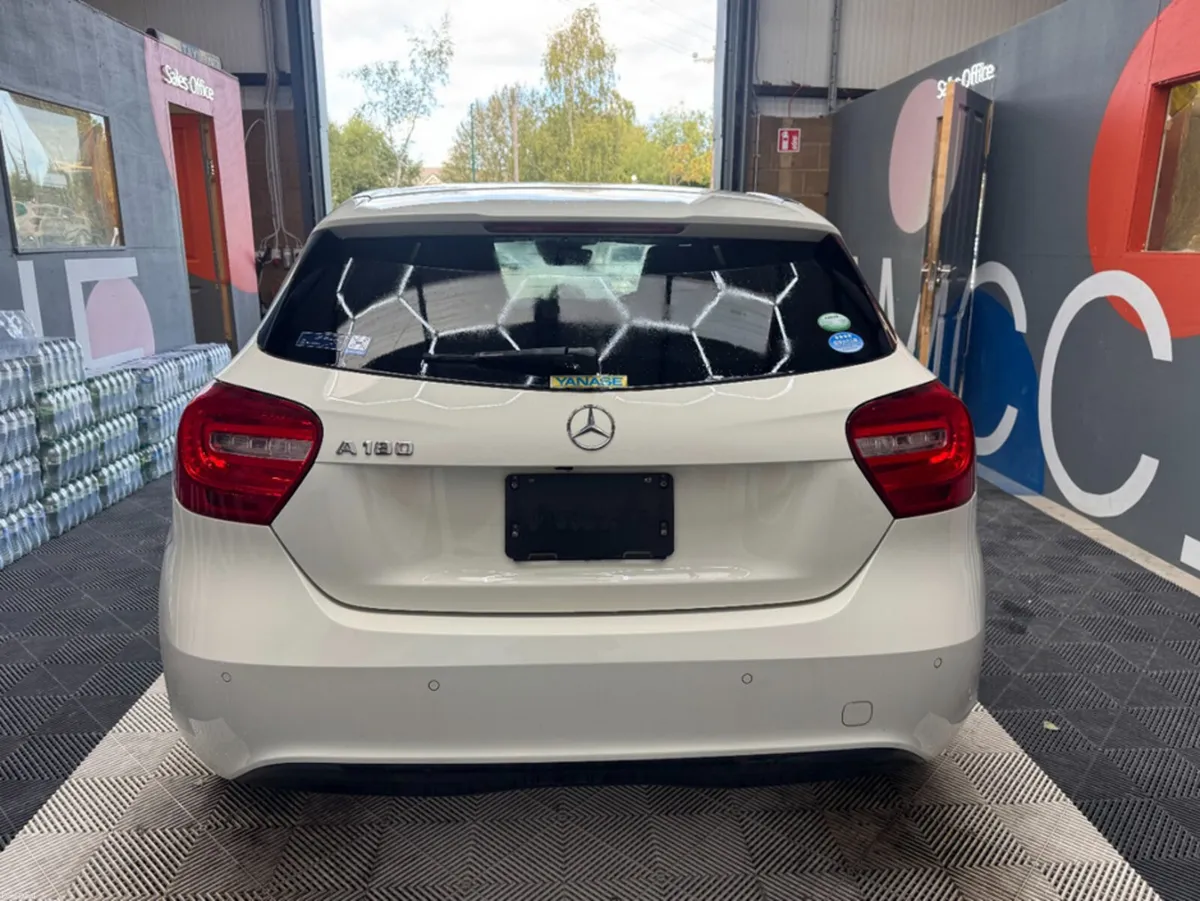 Mercedes-Benz A-Class 2015 MERCEDES-BENZ A 180 STY - Image 4