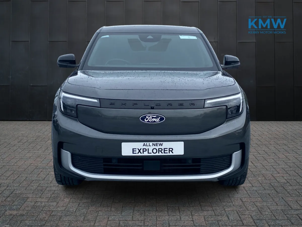 Ford Explorer 2-Seat Commercial Premium Ext Range - Image 3