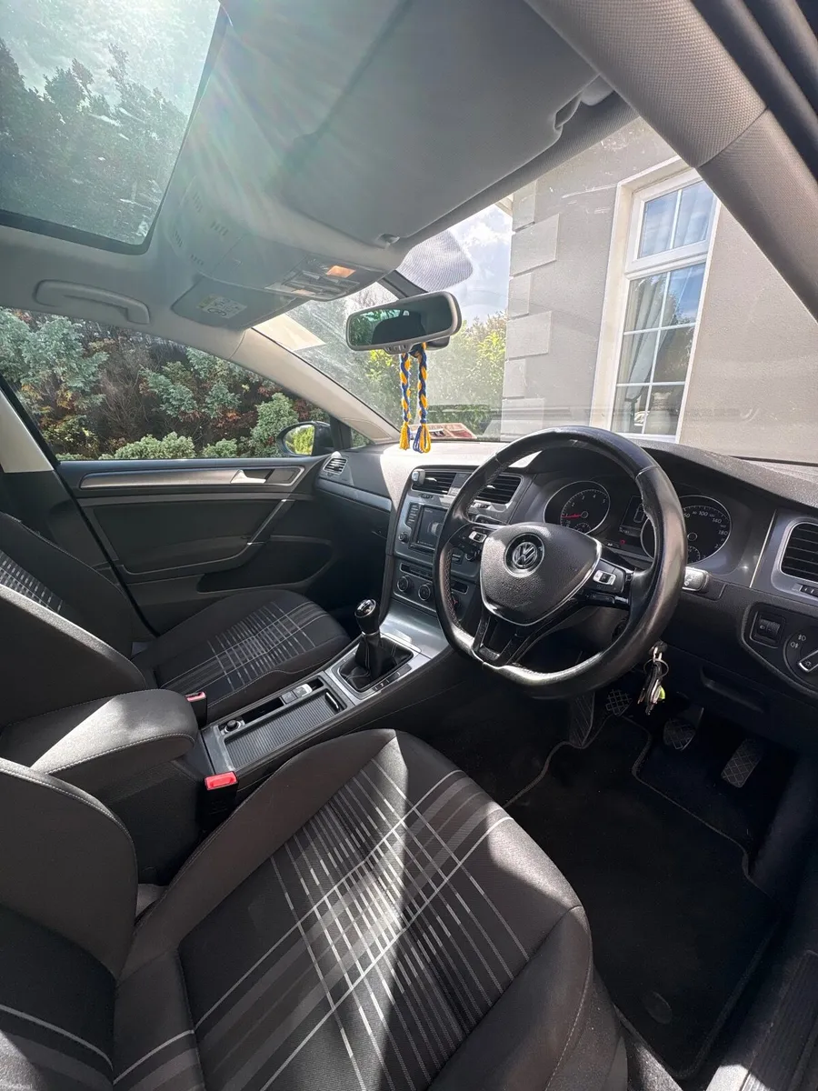 Volkswagen Golf Lounge 2016 - Image 3