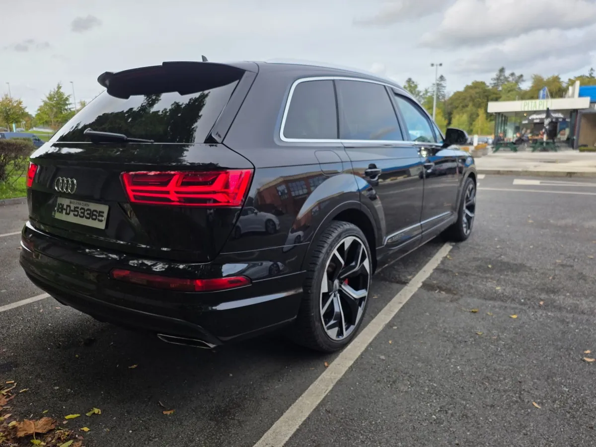 Audi Q7 2018 - Image 2