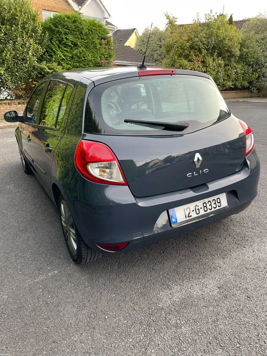 Renault clio - Image 6