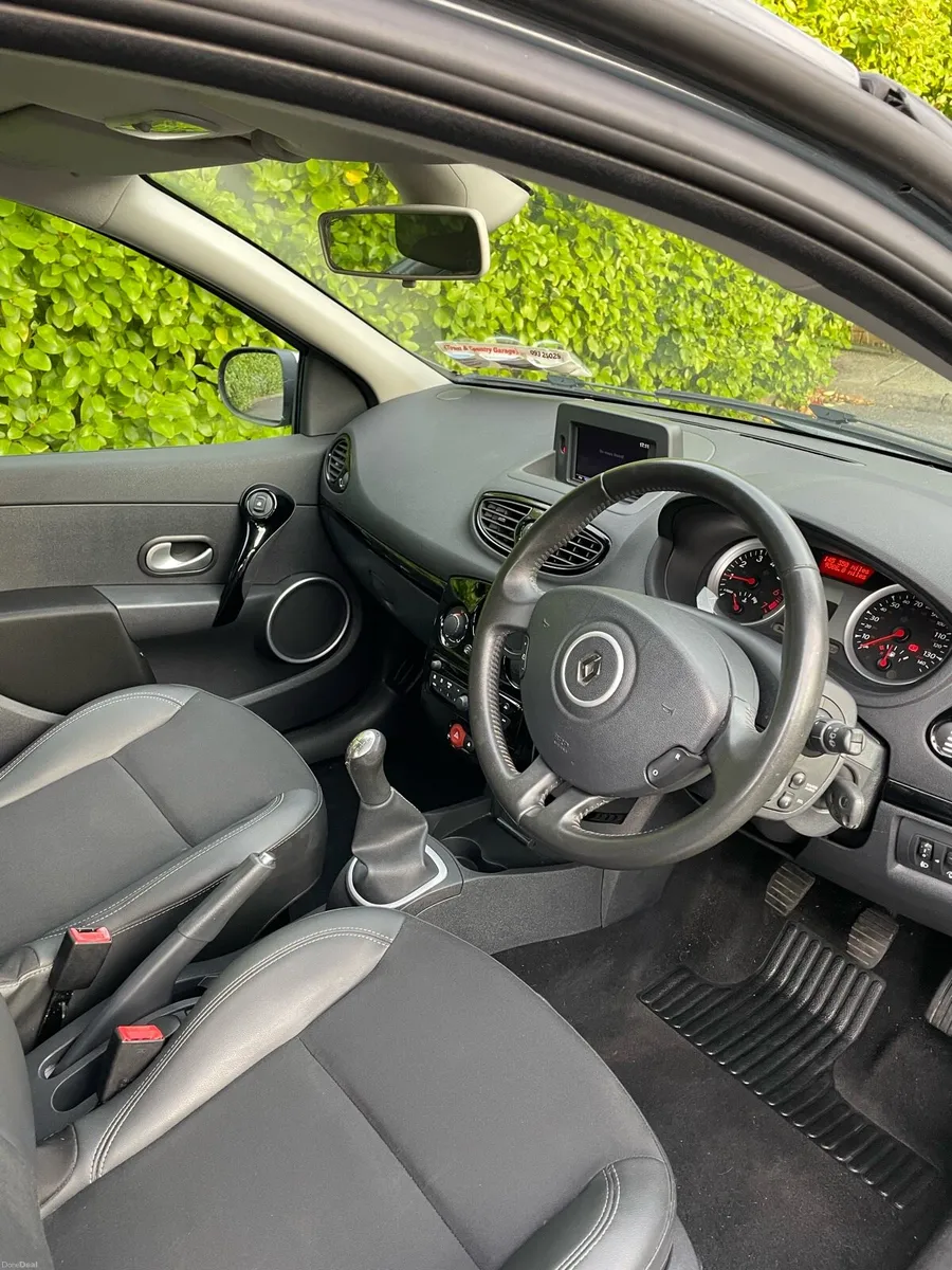 Renault clio - Image 3