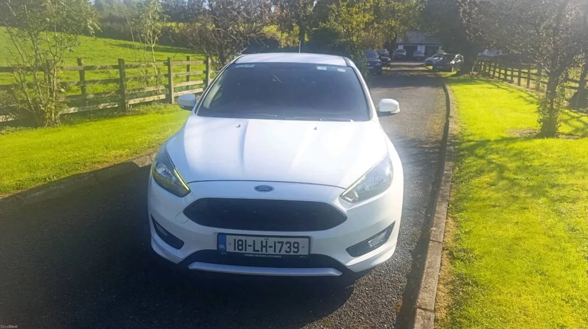 2018 Ford Focus Stline Diesel - Image 2