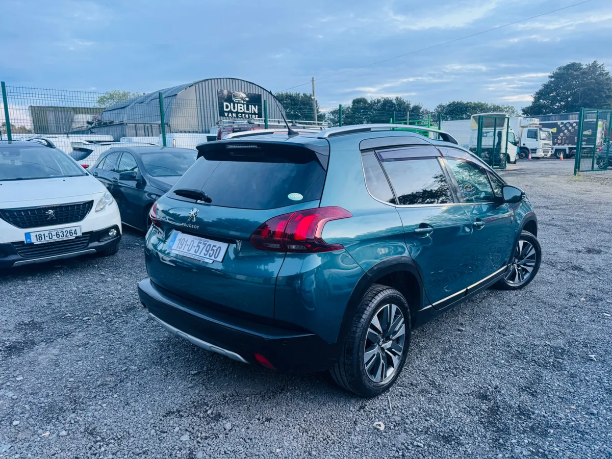 Peugeot 2008 2019 Automatic 1.2L Panoramic Roof - Image 4