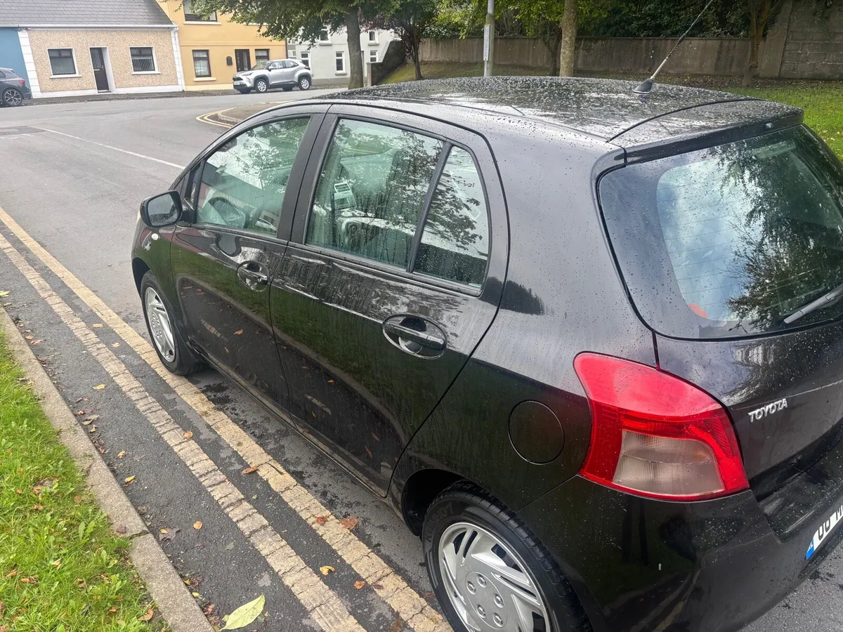 2008 Toyota Yaris automatic - Image 5