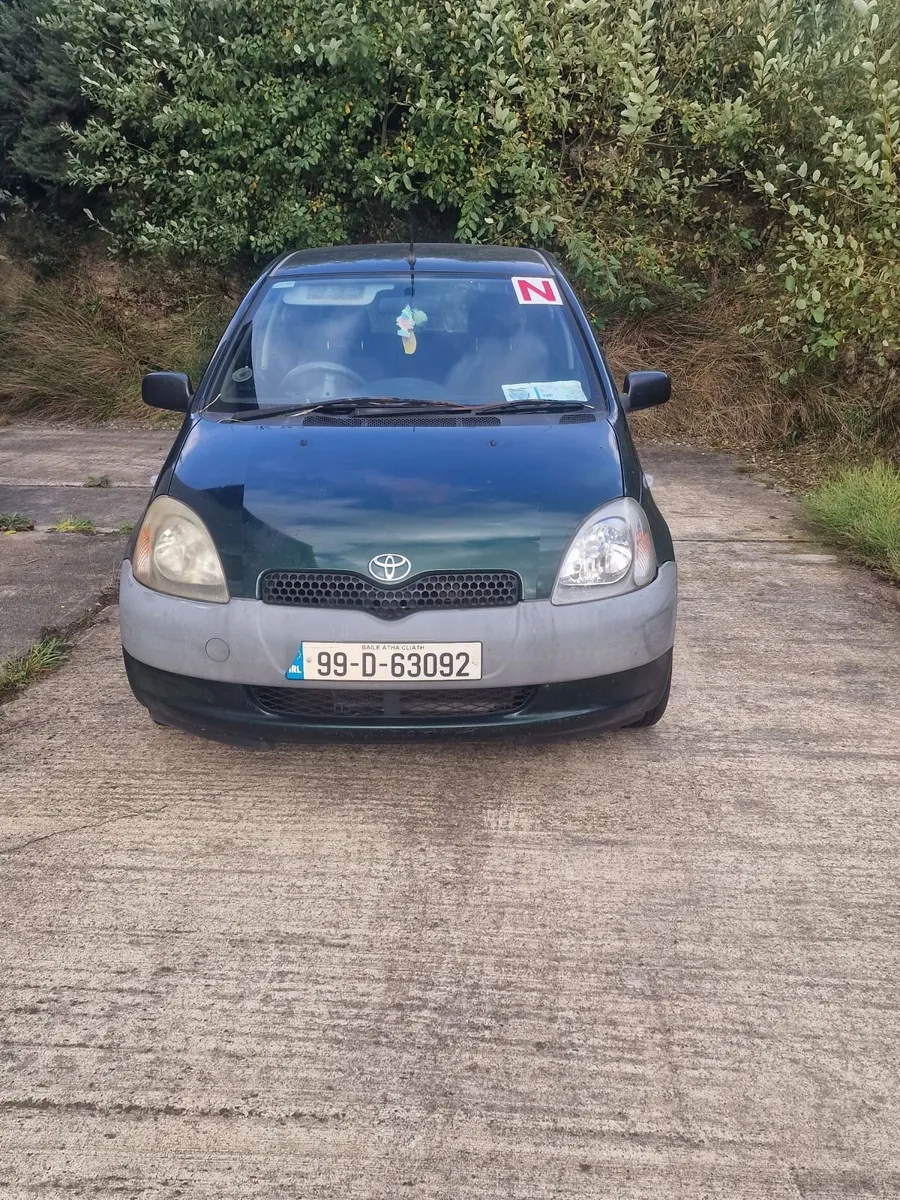 Toyota Yaris 1999 Perfect Condition. Insured 2027 - Image 1