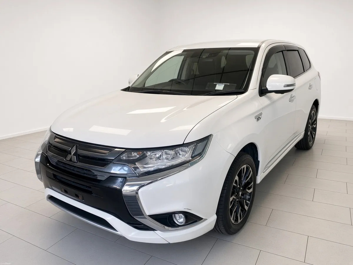 Mitsubishi Outlander 2.0 PHEV - Image 3