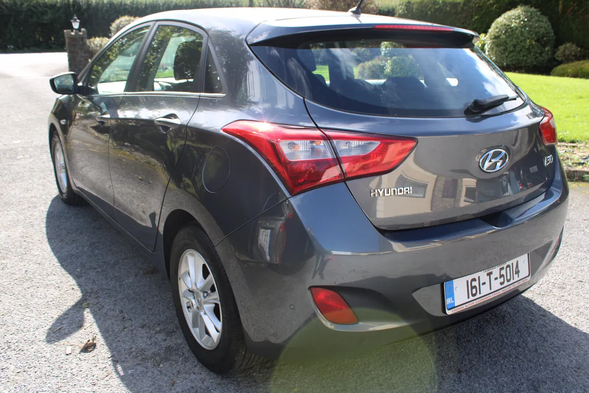 2016 HYUNDAI i30 SE 1.6 CRDI 5dr. - Image 4