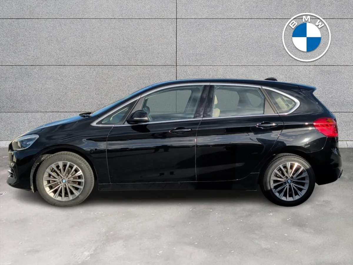 BMW 2-Series 216d Luxury - Image 3