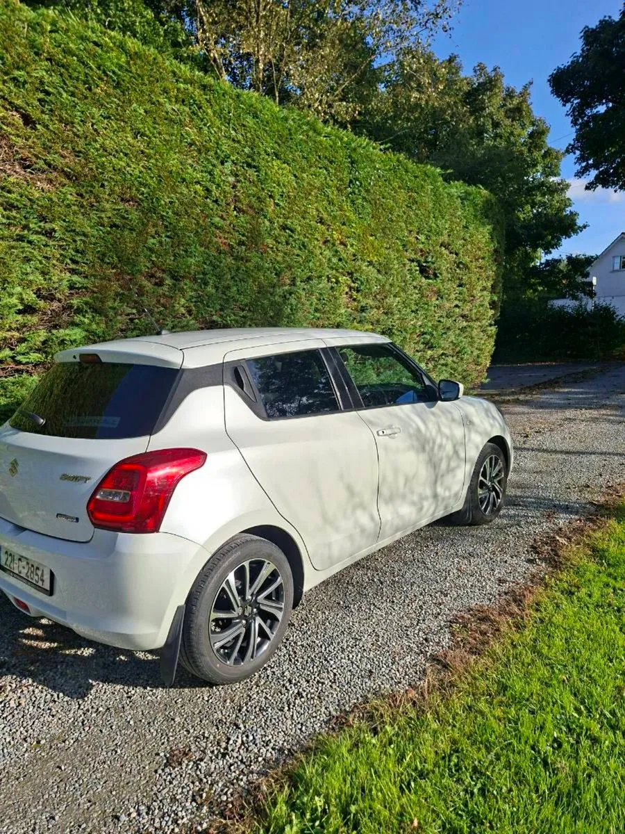 2022 Suzuki Swift - Image 6