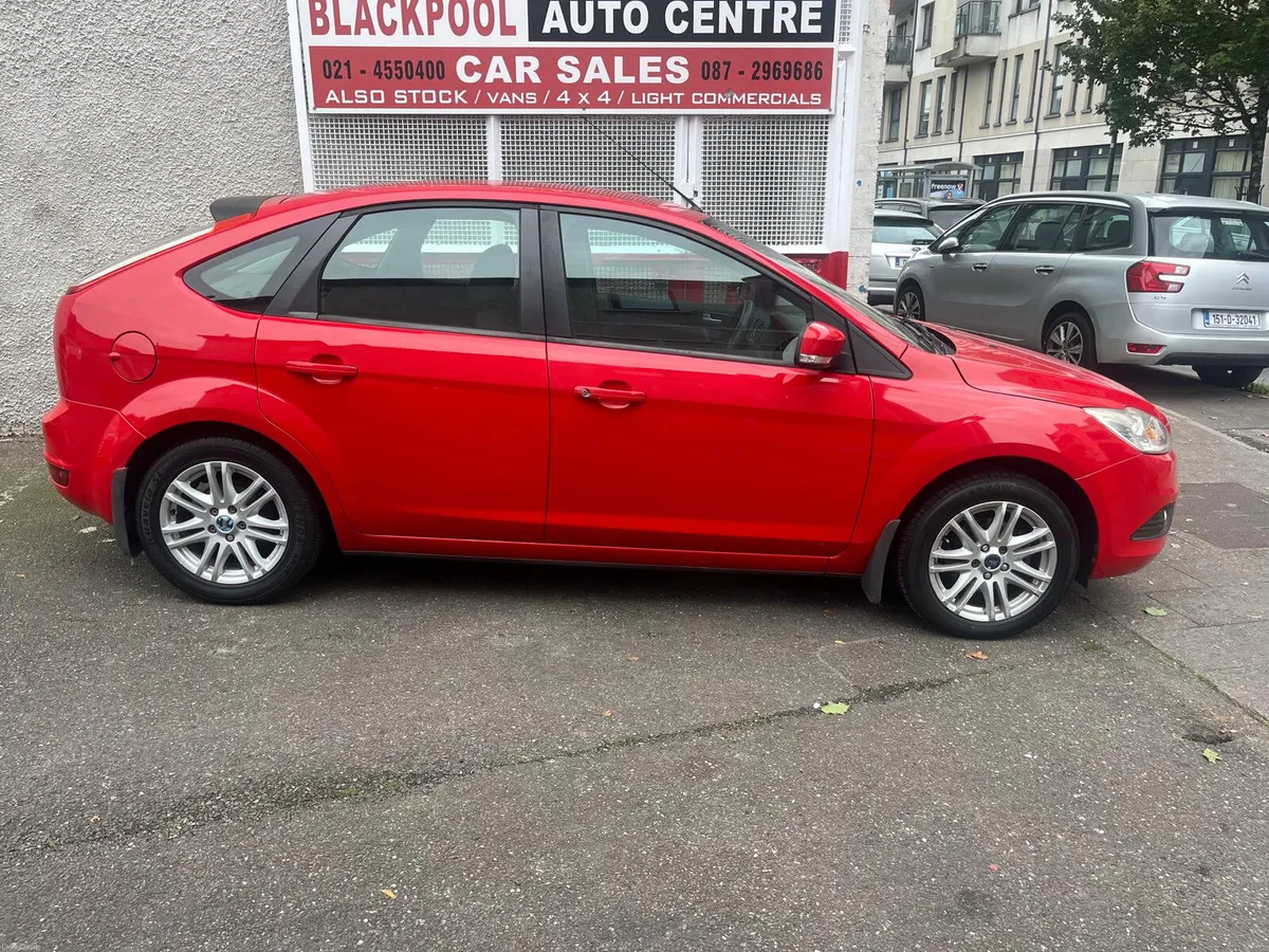 Ford Focus 2009 - Image 1