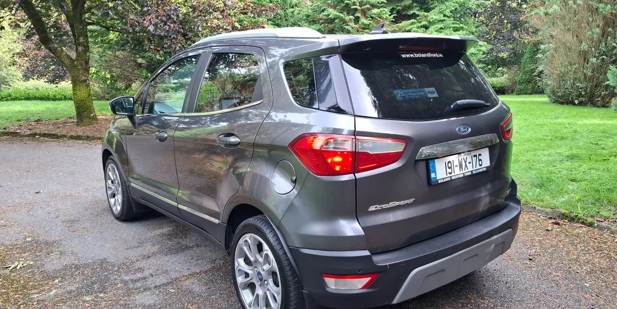19 Ford EcoSport , DIESEL   TITANIUM - Image 6