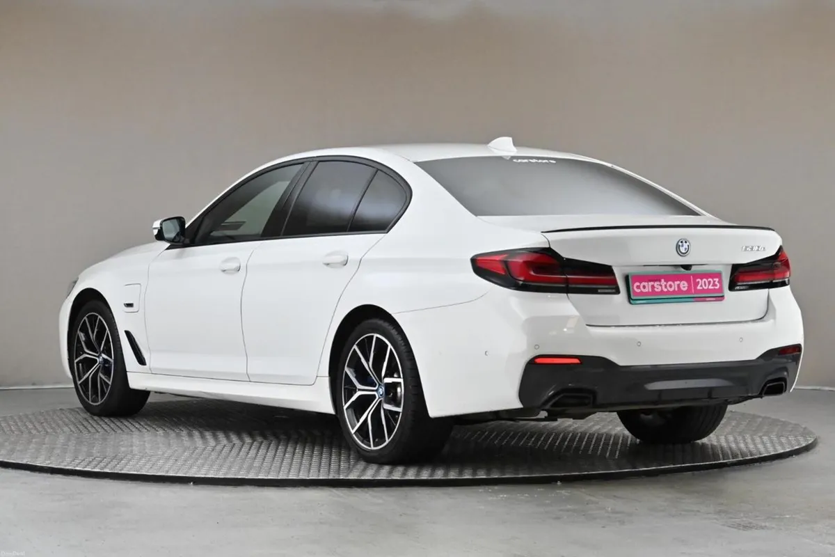 BMW 5-Series 530E PHEV SALOON - Image 6