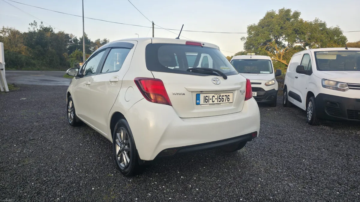 Toyota Yaris 2016 - Image 5