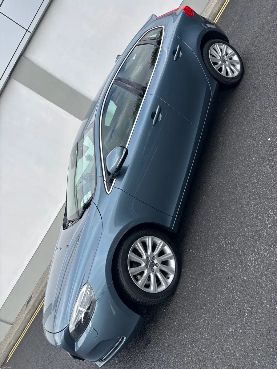 Volvo V40 2014 - Image 6