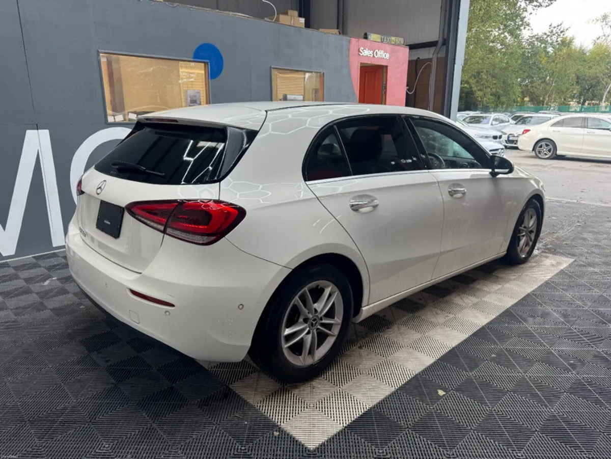 Mercedes-Benz A-Class 2019 MERCEDES-BENZ A200D 2.0 - Image 3