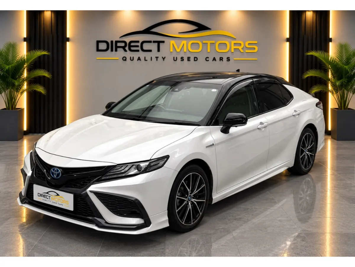 Toyota Camry 2.5 Stunning Lookimg Car - Image 3