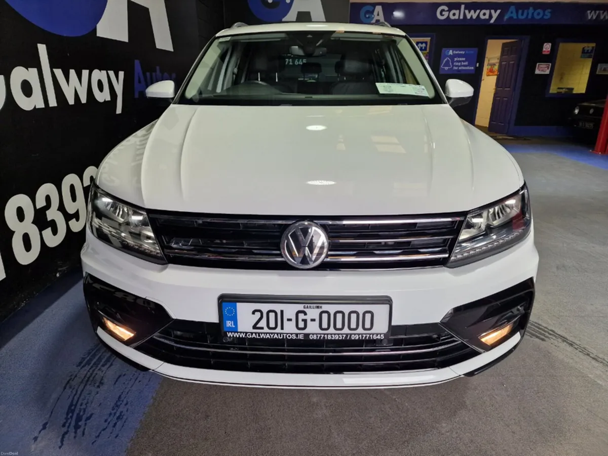 Volkswagen Tiguan 2.0 TDI R-LINE DSG **PAN ROOF, E - Image 3