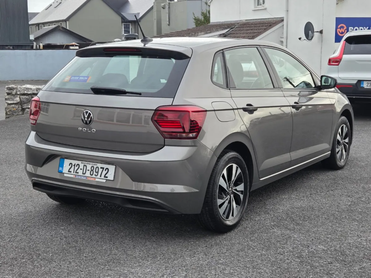 Volkswagen Polo TRENDLINE 1.0 MANUAL 5SPEED 80HP 5 - Image 4