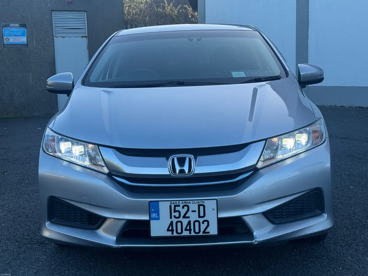 Honda Grace 2015 Automatic Hybrid - Image 3
