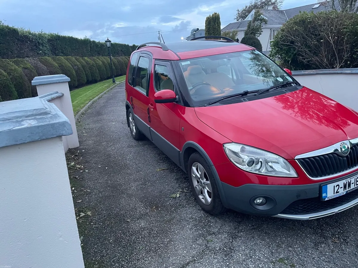 12 Skoda Roomster 1.2 auto dsg. 105 bh - Image 2