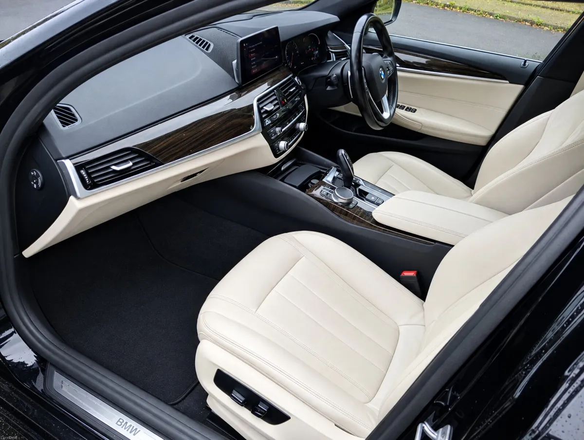 BMW 520d SE Automatic – 2019 – 2 Owners - Image 4