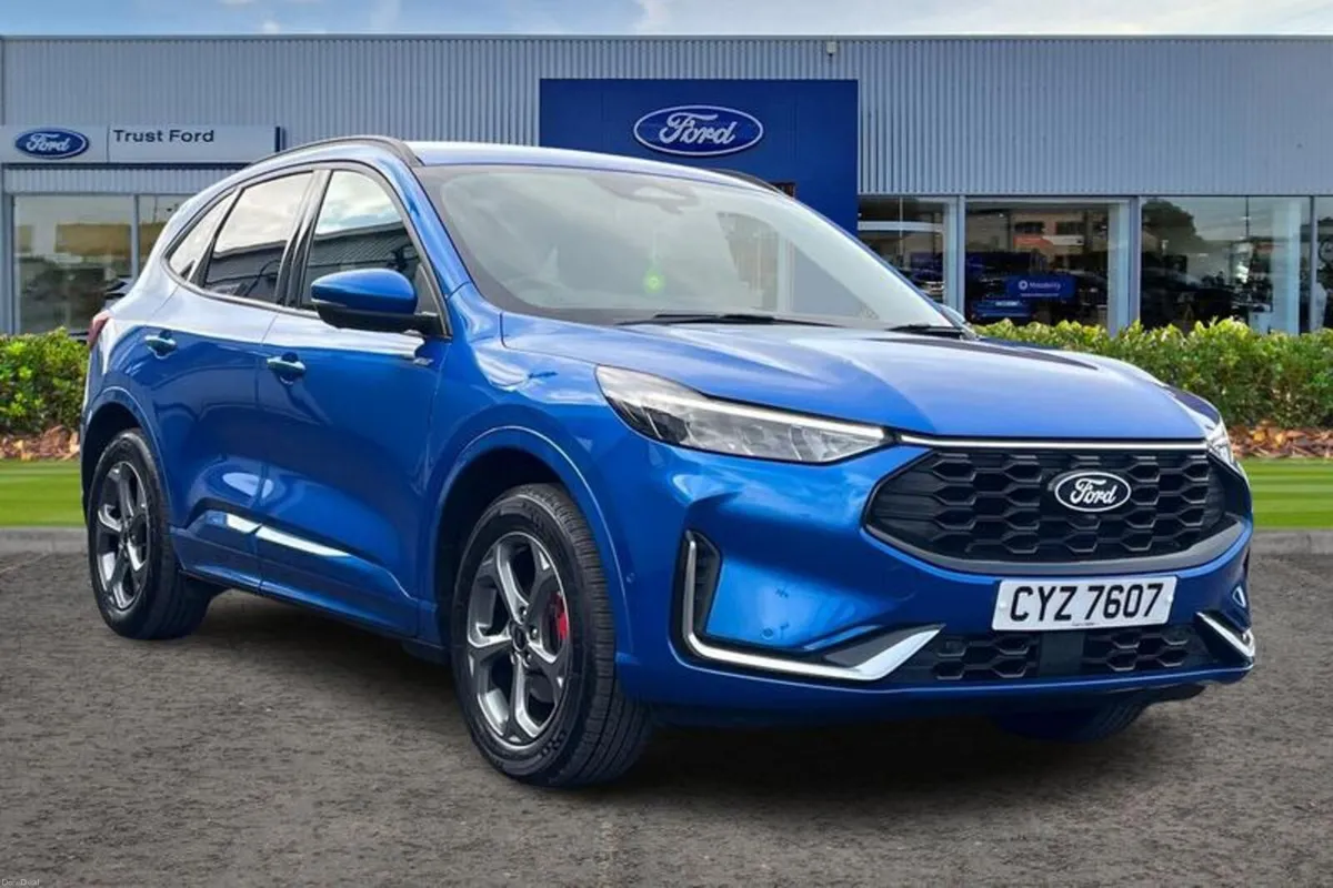 Ford Kuga 2.5 Duratec 14.4kWh ST-Line SUV 5dr Petr - Image 1