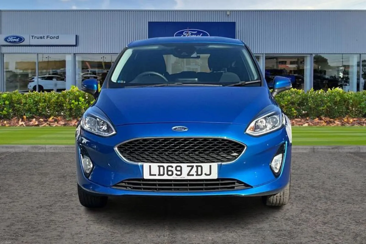 Ford Fiesta 1.1 Trend Navigation 5dr - Image 6