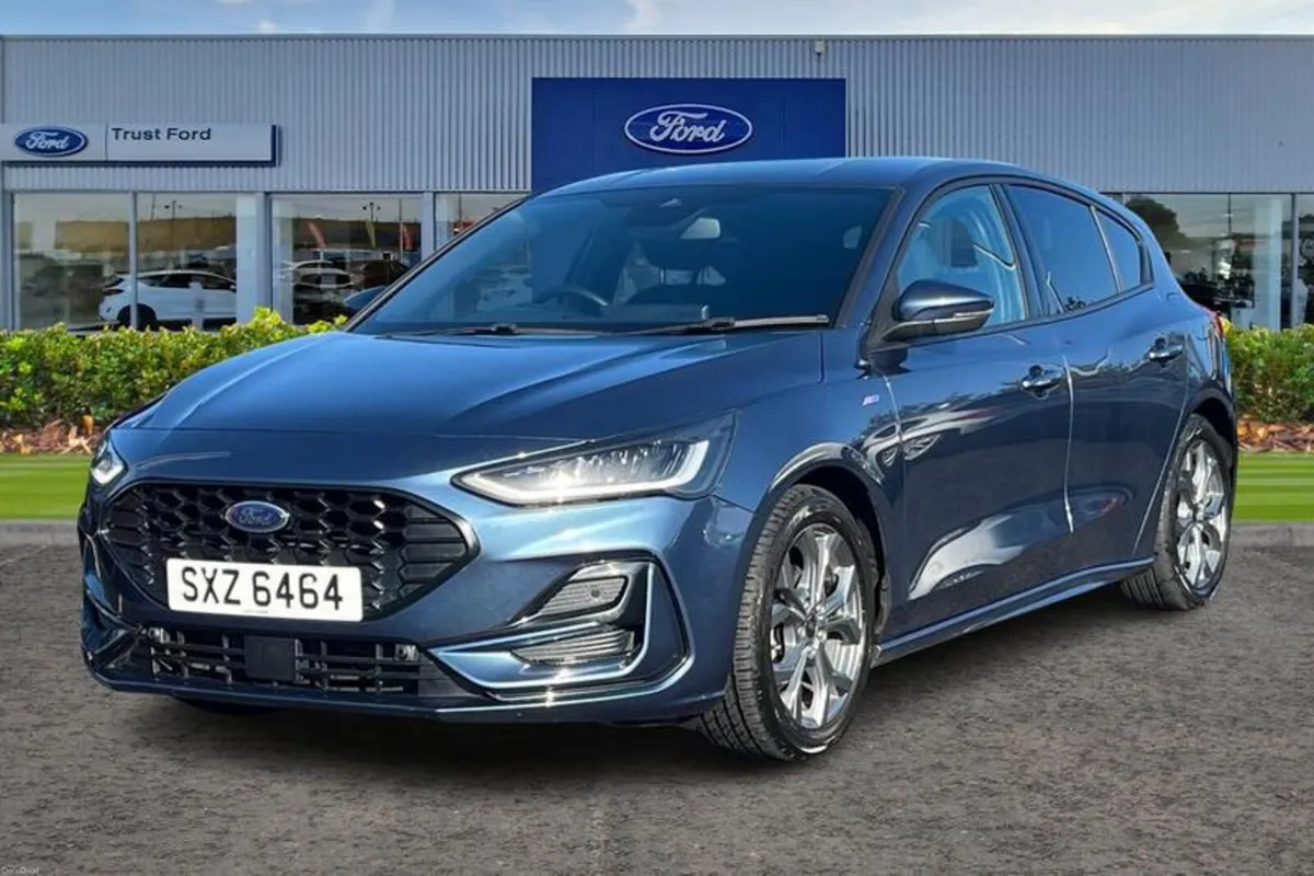 Ford Focus 1.0 EcoBoost Hybrid mHEV 155 ST-Line Ed - Image 5