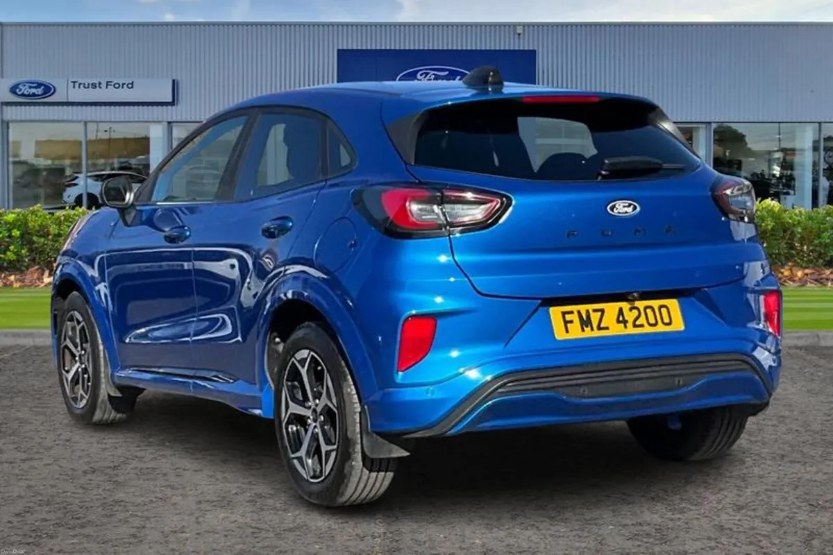 Ford Puma 1.0 EcoBoost Hybrid mHEV ST-Line 5dr - Image 2