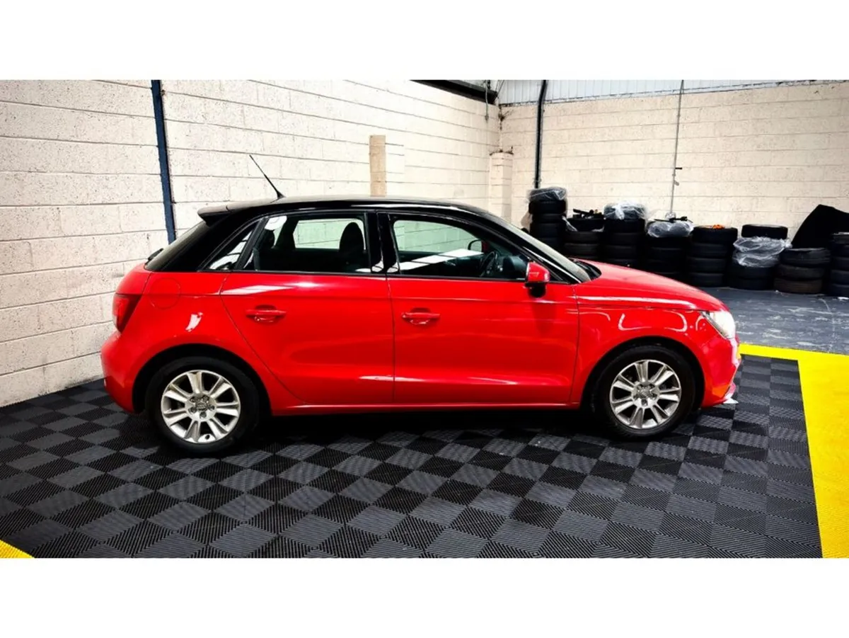 Audi A1 SPORTBACK 1.6 TDI 90 4DR - Image 6