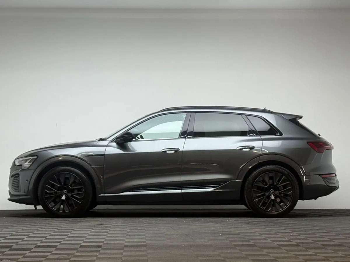 Audi Q8 e-tron 50 BLACK EDITION QUATTRO - Image 4