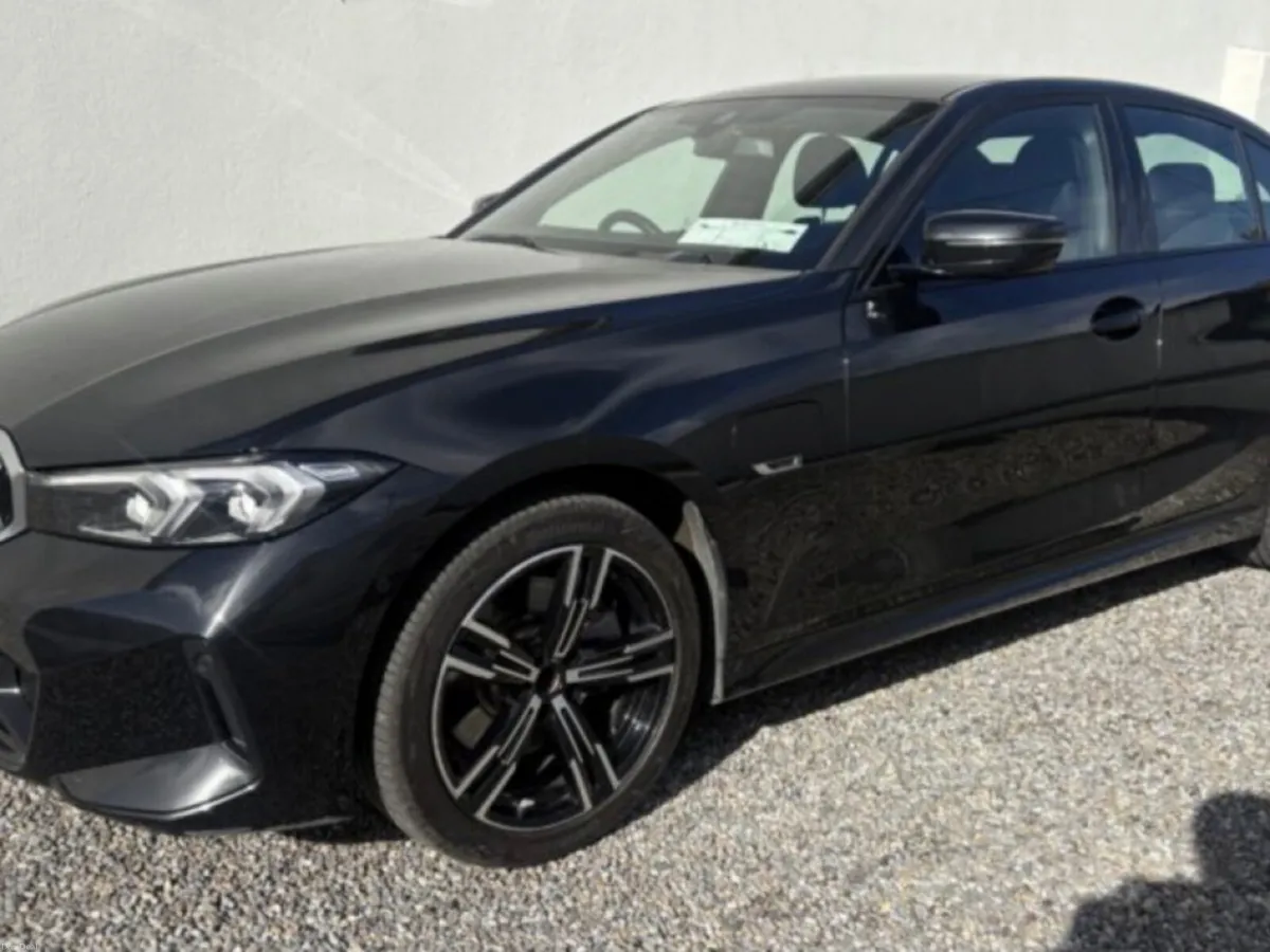 BMW 3-Series Saloon 4DR Automatic - Image 1