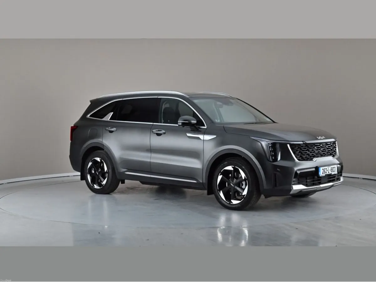 Kia Sorento SE PHEV Auto 4x4 - Image 2