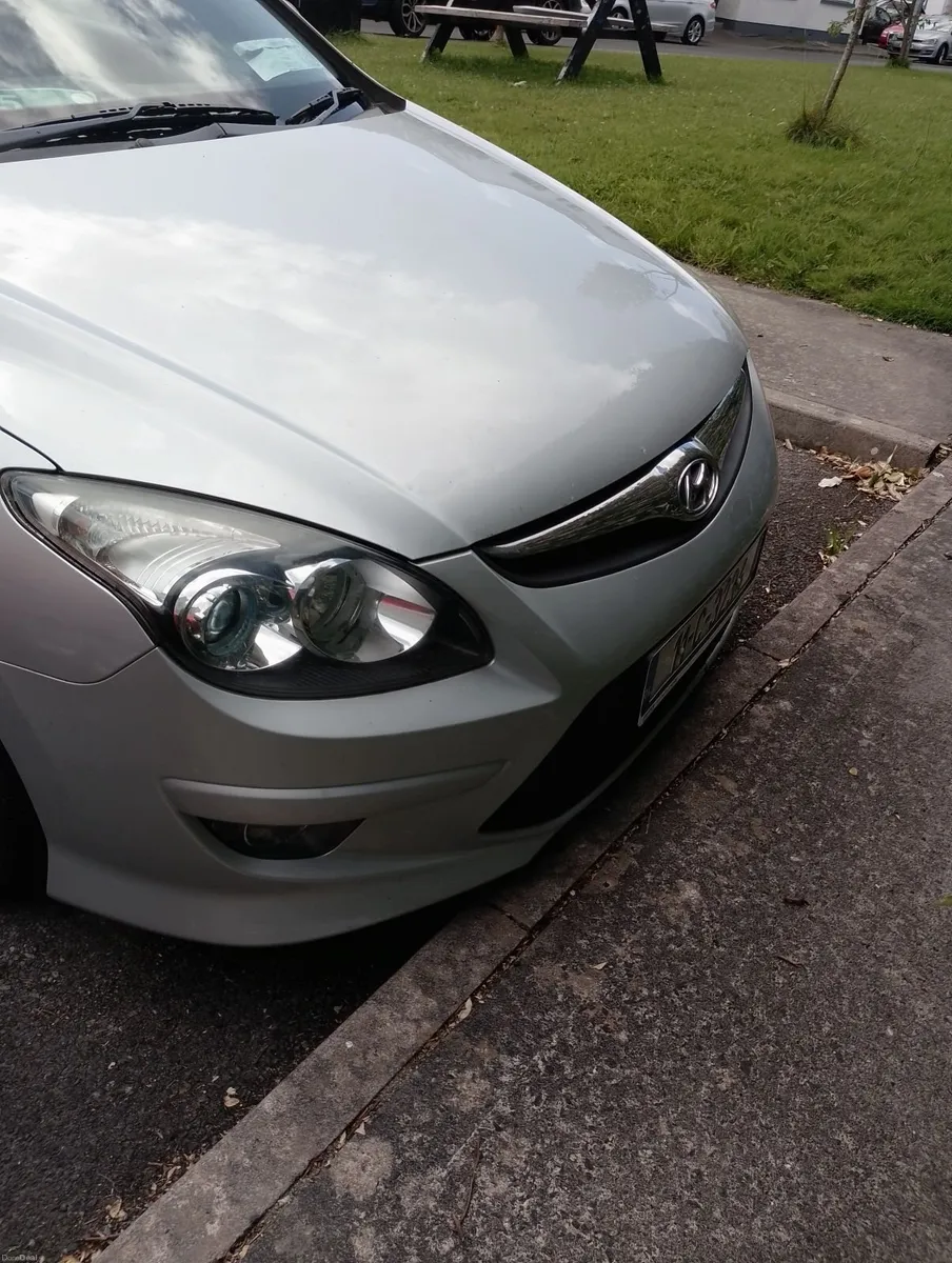 X2  Toyota aygo & Hyundai i30 - Image 4