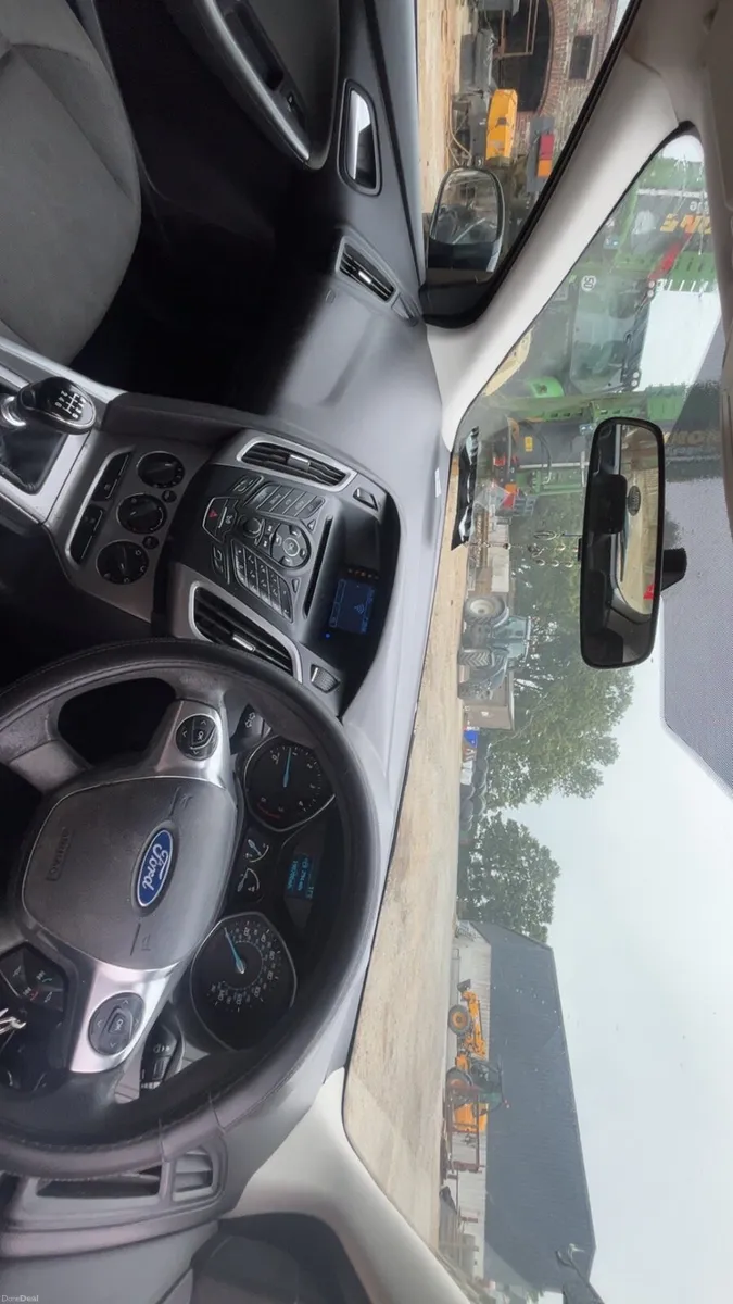 Ford focus - Image 4