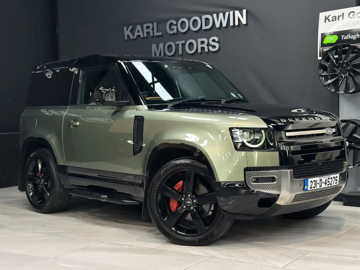LAND ROVER DEFENDER D300 HSE DYNAMIC X 90 3 SEATER - Image 1