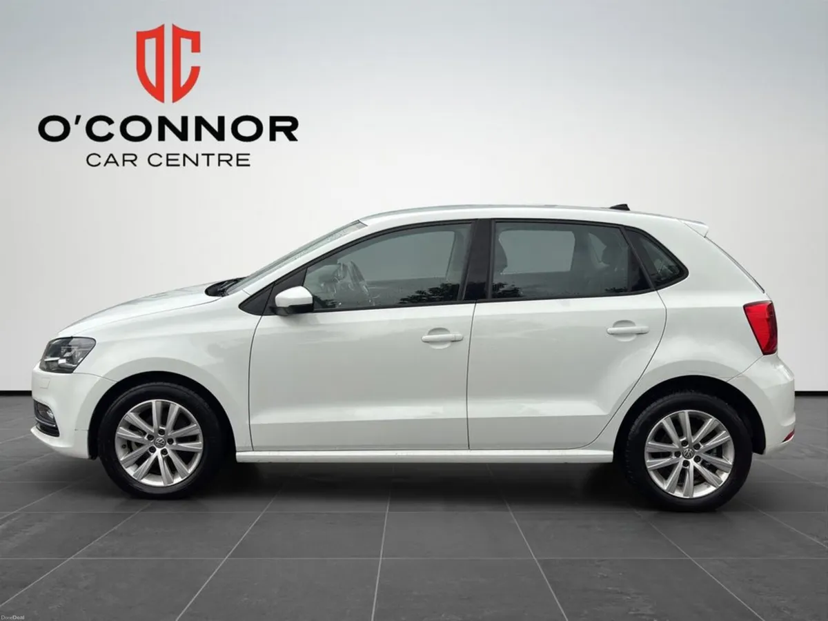 Volkswagen Polo Clean in white, easy on fuel and n - Image 3
