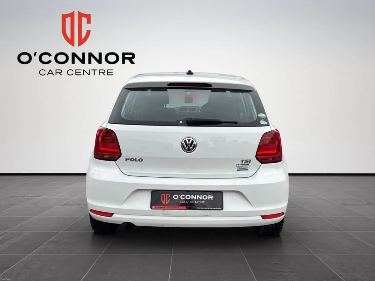 Volkswagen Polo Clean in white, easy on fuel and n - Image 5